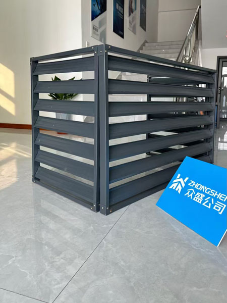 鋅鋼空調(diào)護(hù)欄.jpg 鋅鋼空調(diào)護(hù)欄.jpg
